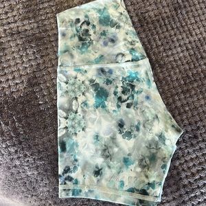 Lululemon align shorts